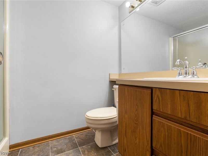 227-E Portage Lakes Drive, Akron, OH 44319 Photo 21