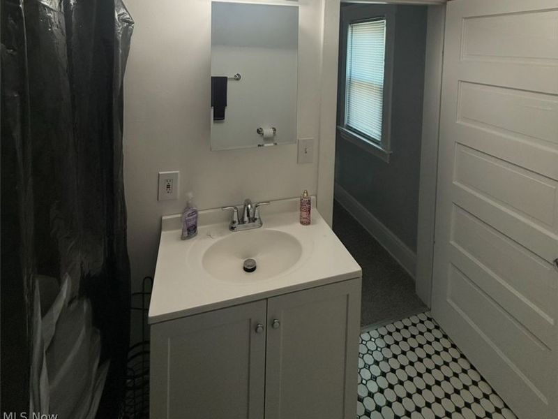 3383 W 98th Street, Cleveland, OH 44102 Photo 6