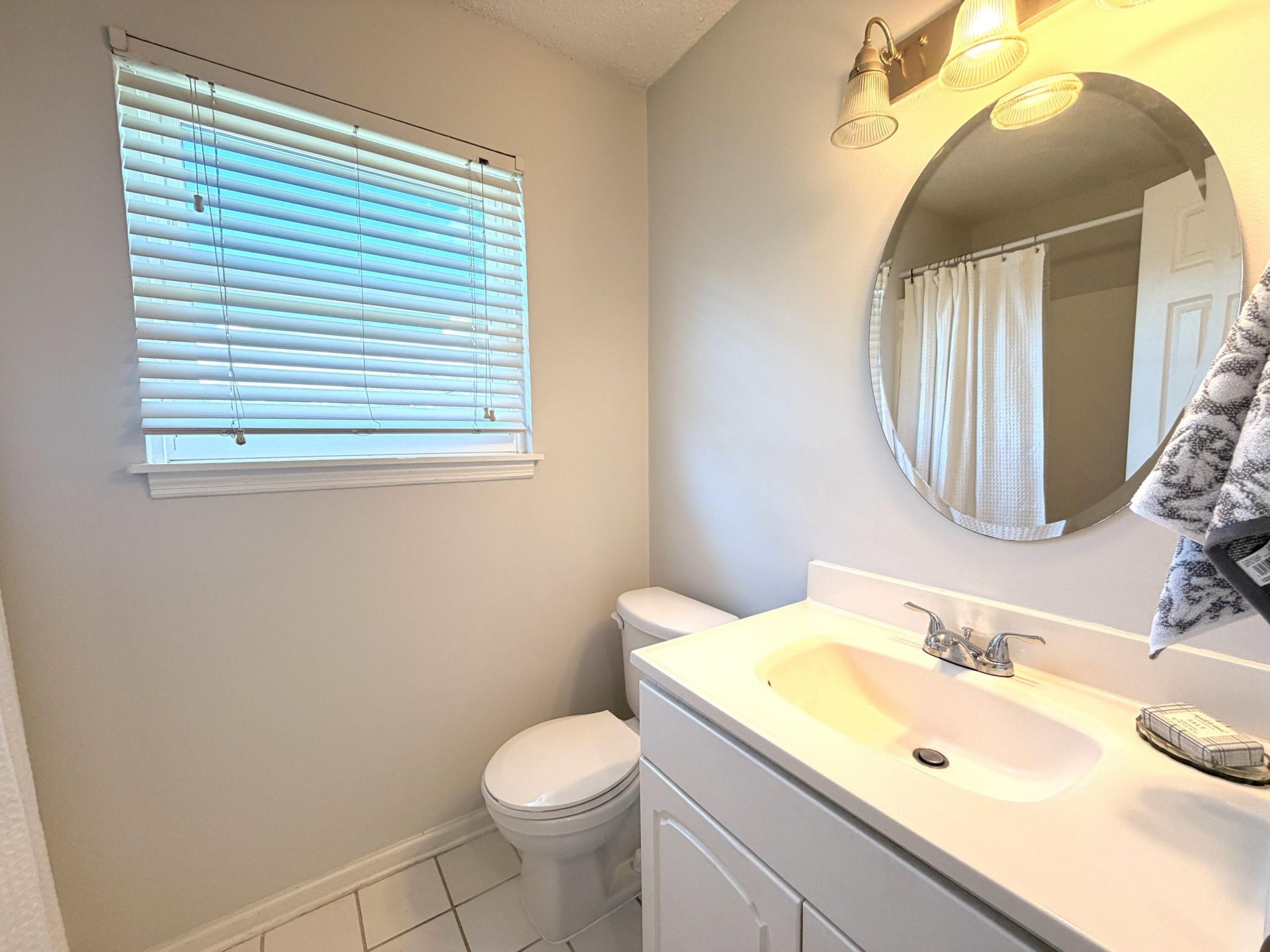415 Parkdale Drive Photo 13