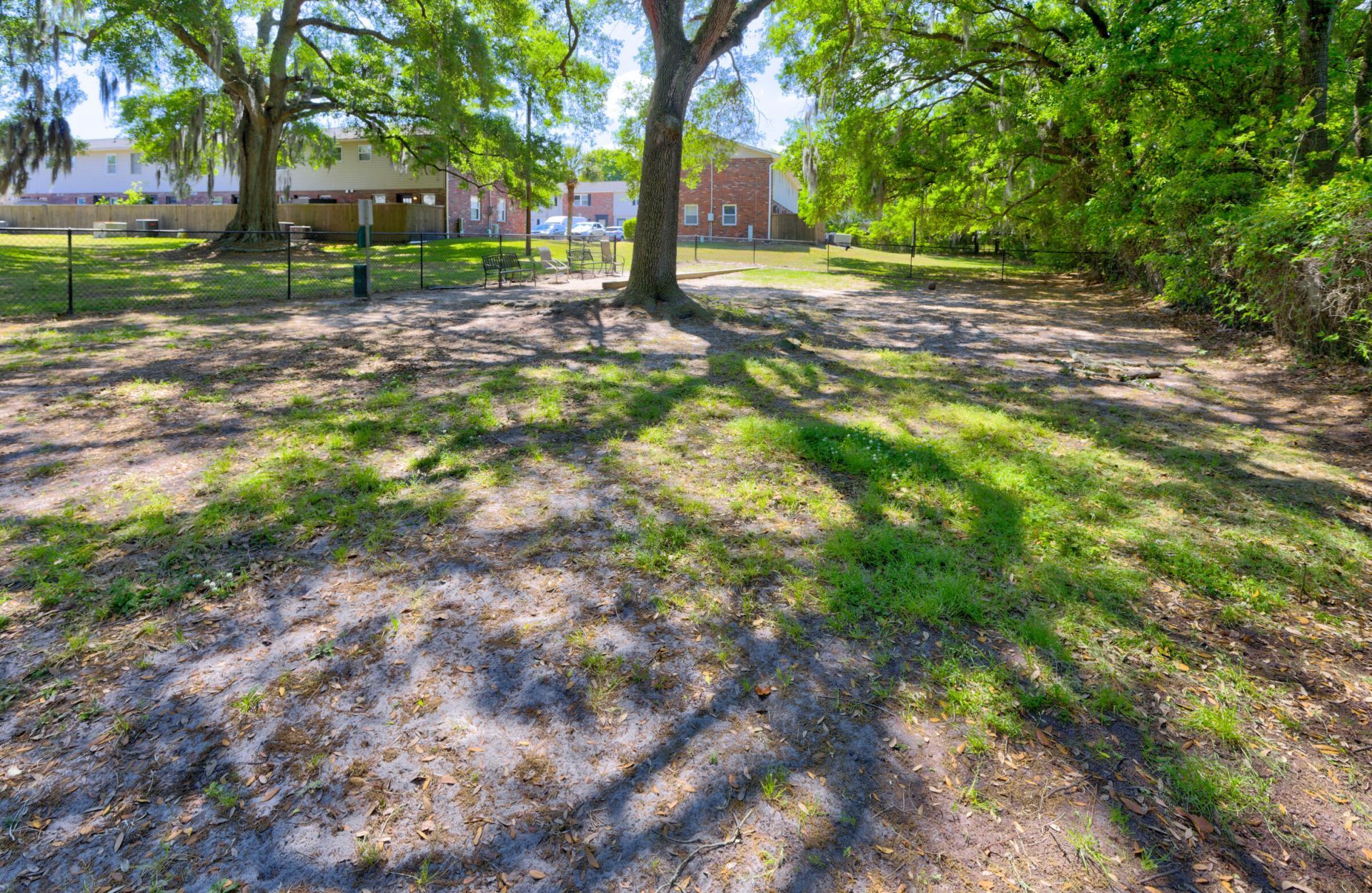 415 Parkdale Drive Photo 25