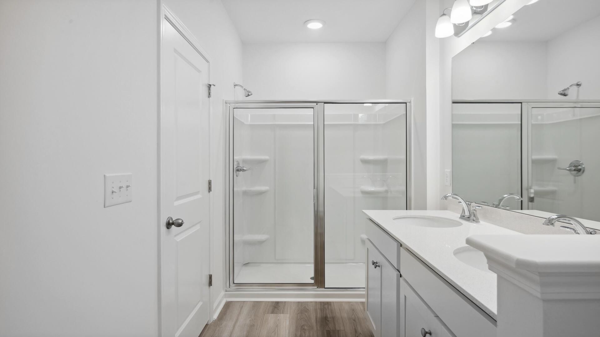 438 Cadbury Loop Photo 19