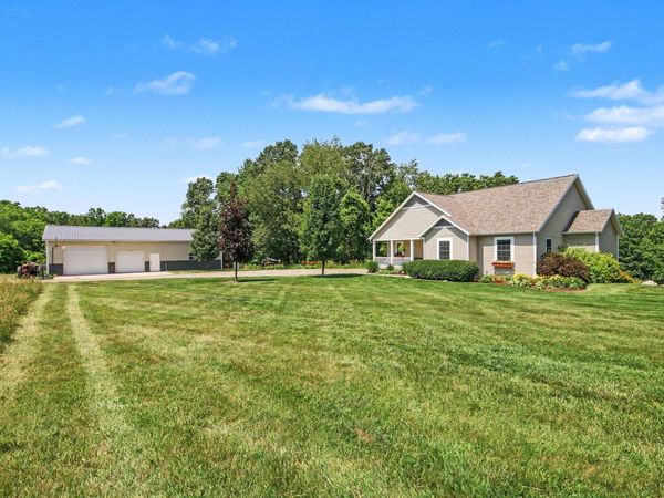 13625 Stacey Road NE, Greenville, MI 48838