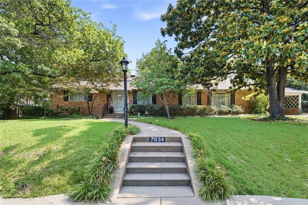 7034 Cornelia Lane, Dallas, TX 75214 Main Photo