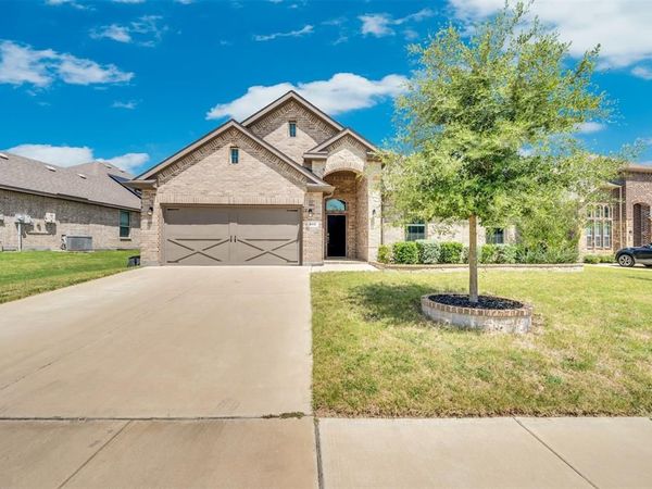 802 Grove Park Lane, Midlothian, TX 76065