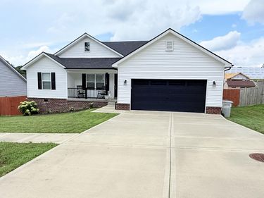 126 Elk Drive, Stamping Ground, KY 40379