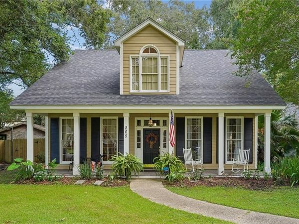 205 BRANCH Lane, Mandeville, LA 70448