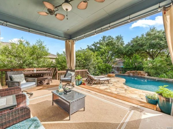 120 Kitty Hawk Run, Cibolo, TX 78108
