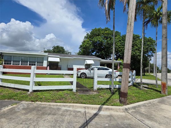 2301 NW 15th Court, Fort Lauderdale, FL 33311