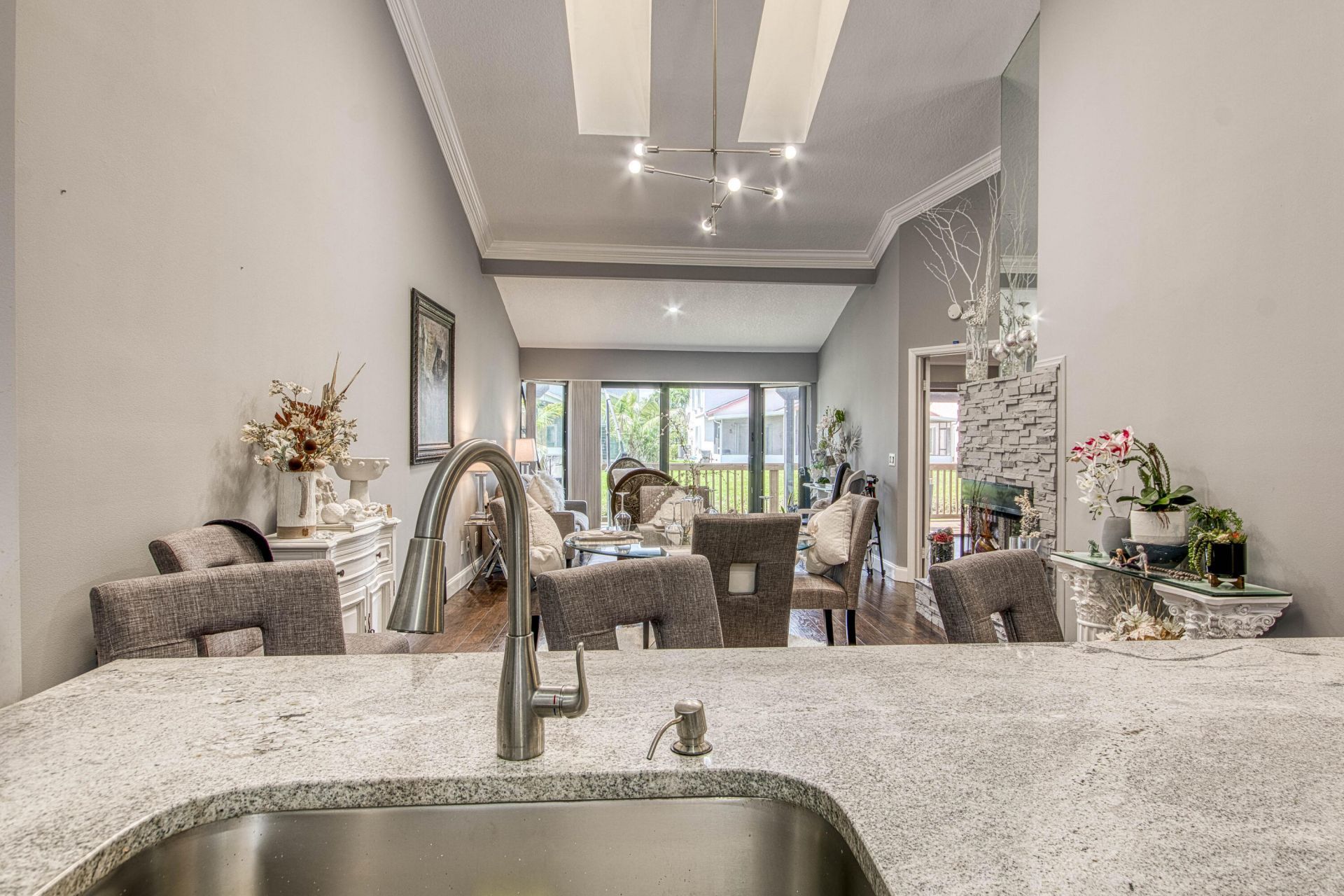 109 Landings Boulevard, Greenacres, FL 33413 Photo
