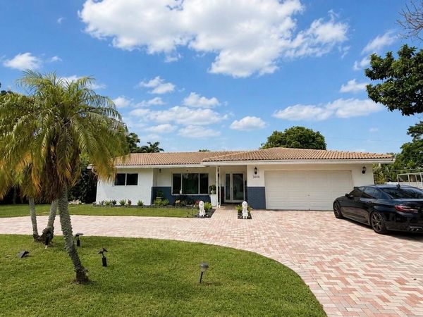 3608 NW 82nd Avenue, Coral Springs, FL 33065