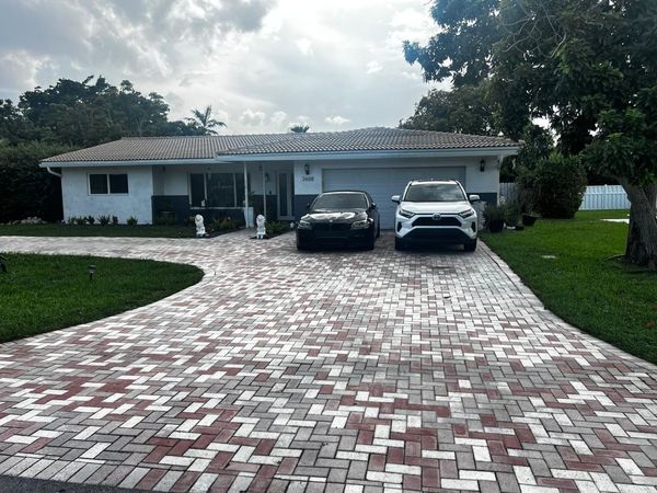 3608 NW 82nd Avenue, Coral Springs, FL 33065