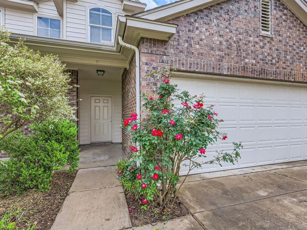 131 Lavaca LOOP, Hutto, TX 78634