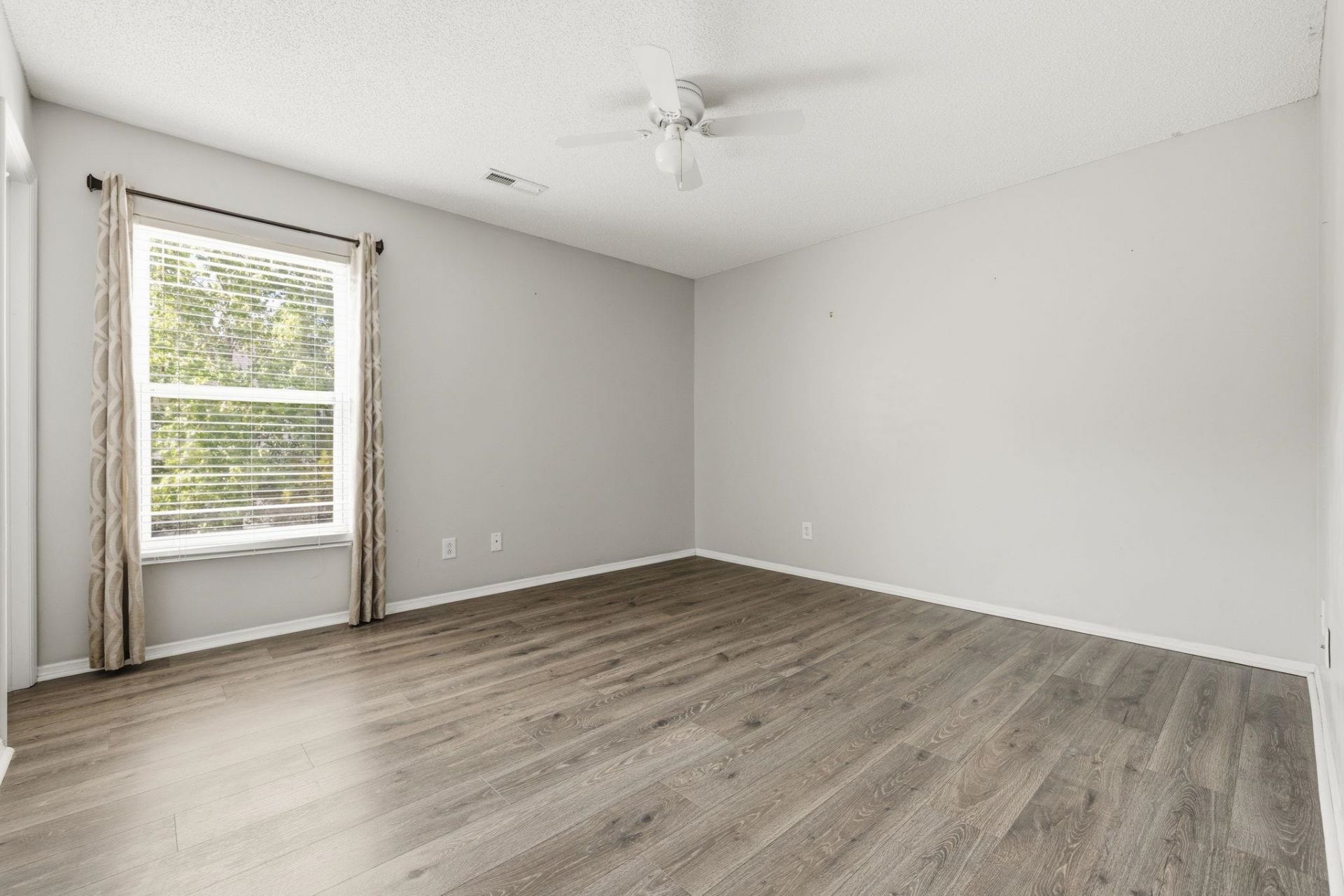 127 Weeping Willow Dr.  Photo 23