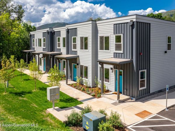 619 Overlin Drive, Unit 6-11, Glenwood Springs, CO 81601