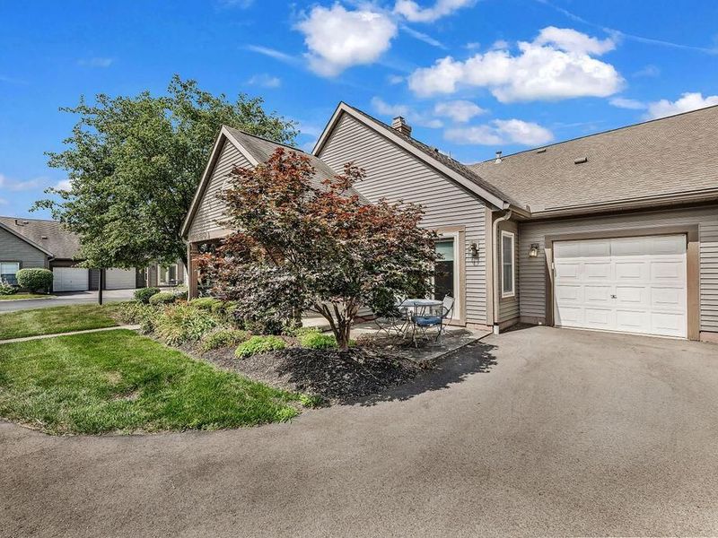 7718 Redman Lane, Reynoldsburg, OH 43068 Photo 2