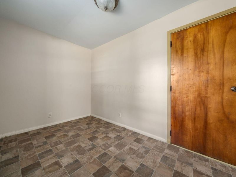 282 Imperial Drive, Columbus, OH 43230 Photo 29