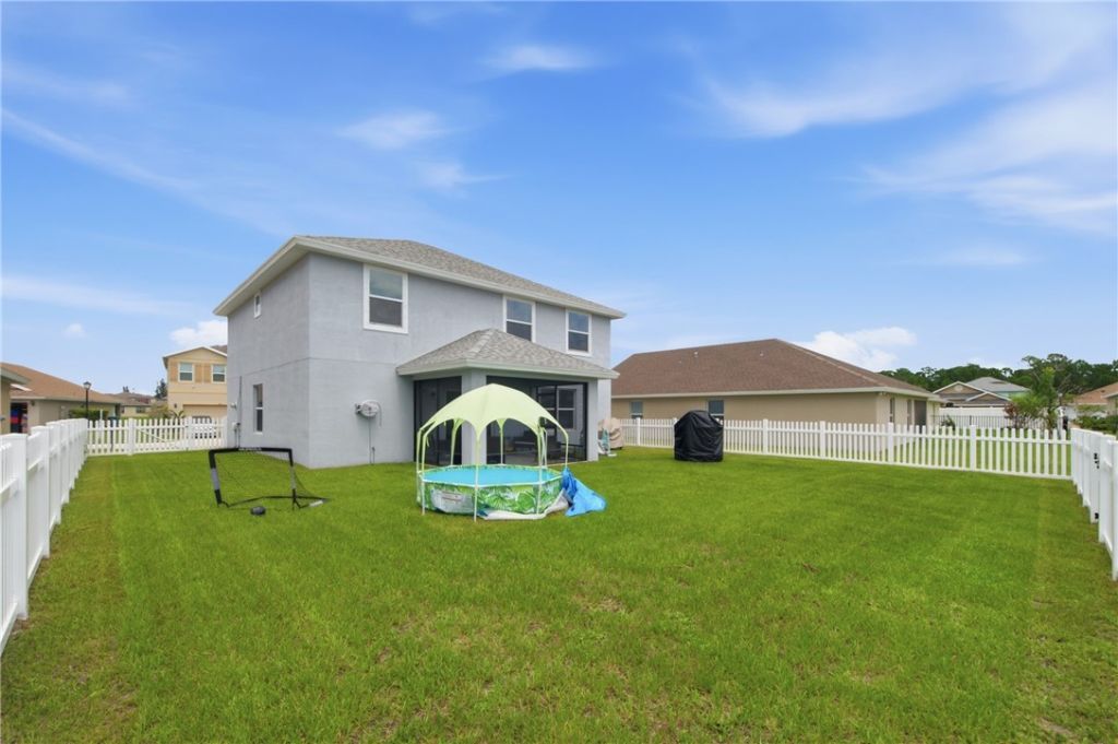 404 Seafoam Circle, Fort Pierce, FL 34945 Photo