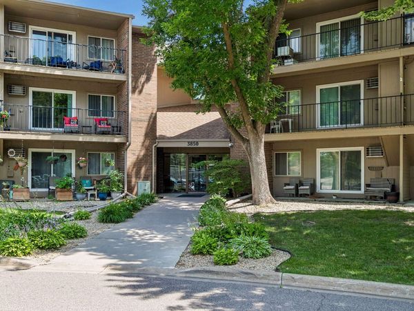 3850 Plymouth Boulevard, Unit 205, Plymouth, MN 55446