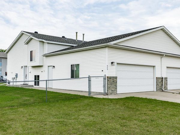 905 11th Street W, West Fargo, ND 58078