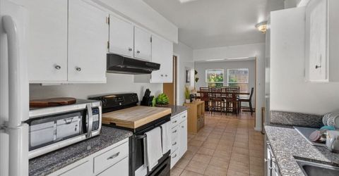 1090 Kings Row, Reno, NV 89503 Photo