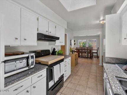 1090 Kings Row, Reno, NV 89503 Photo
