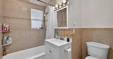 1090 Kings Row, Reno, NV 89503 Photo