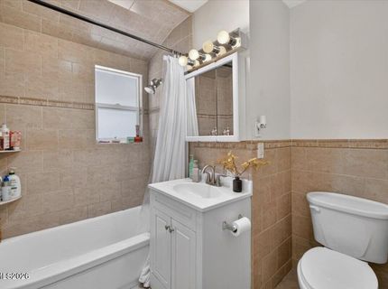 1090 Kings Row, Reno, NV 89503 Photo