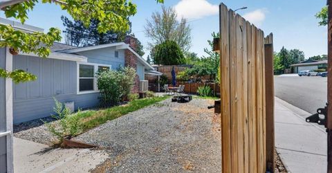 1090 Kings Row, Reno, NV 89503 Photo