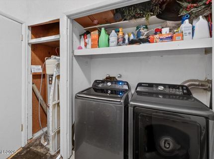 1090 Kings Row, Reno, NV 89503 Photo