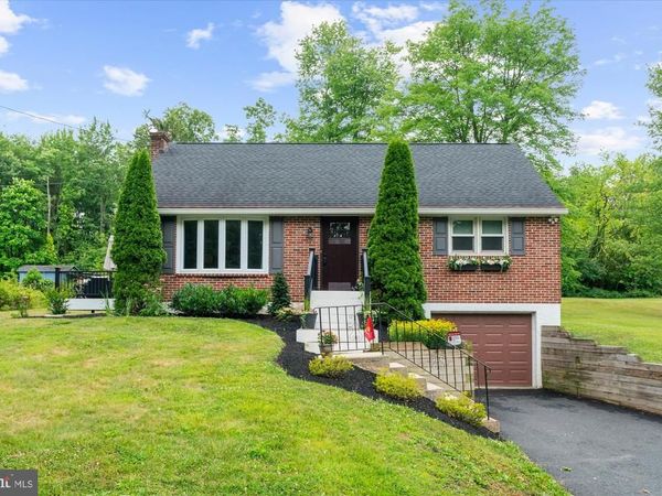 508 MOCK ROAD , POTTSTOWN, PA 19464