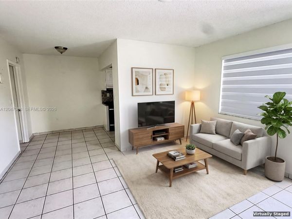 1975 NE 135th St , Unit 3F, North Miami, FL 33181