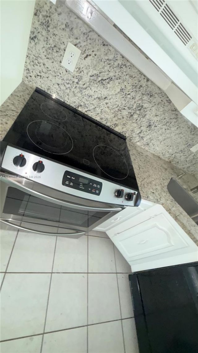 1975 NE 135th St, Unit 3F, North Miami, FL 33181 Photo