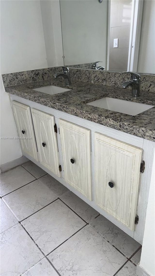 1975 NE 135th St, Unit 3F, North Miami, FL 33181 Photo