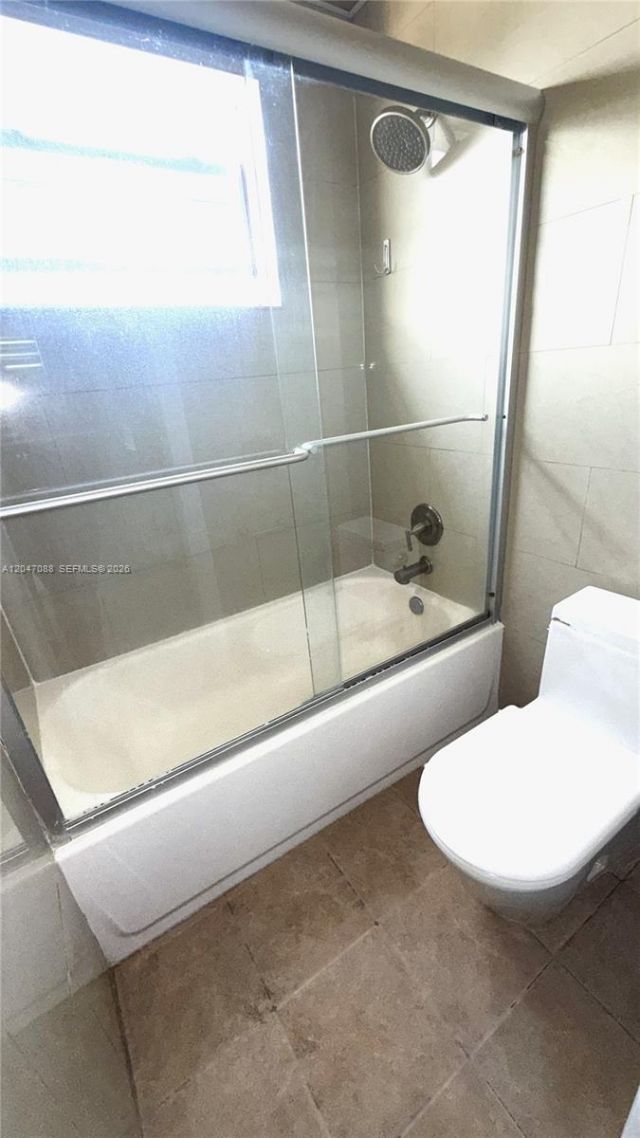 1975 NE 135th St, Unit 3F, North Miami, FL 33181 Photo