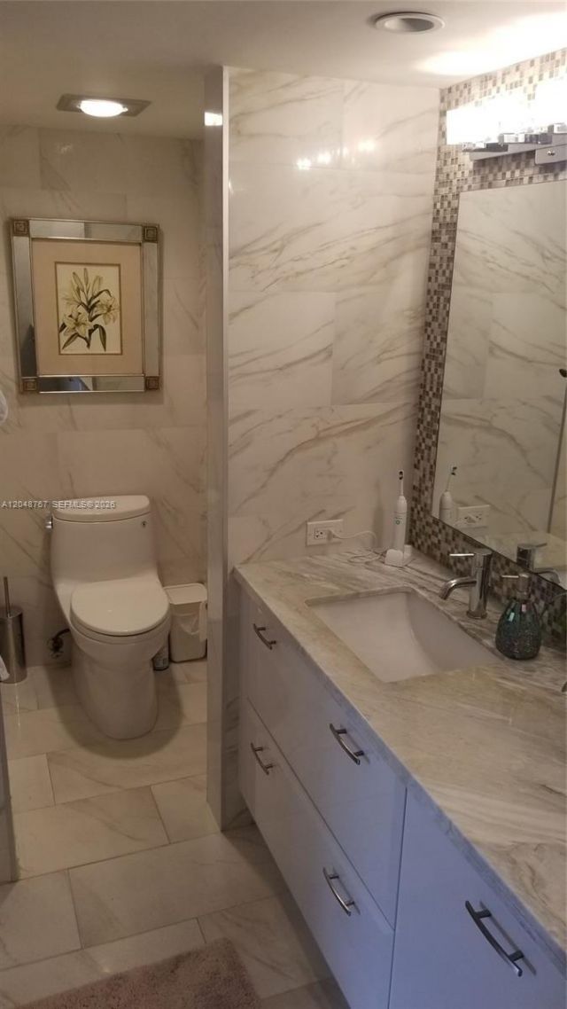 19667 Turnberry Way, Unit 12B, Aventura, FL 33180 Photo