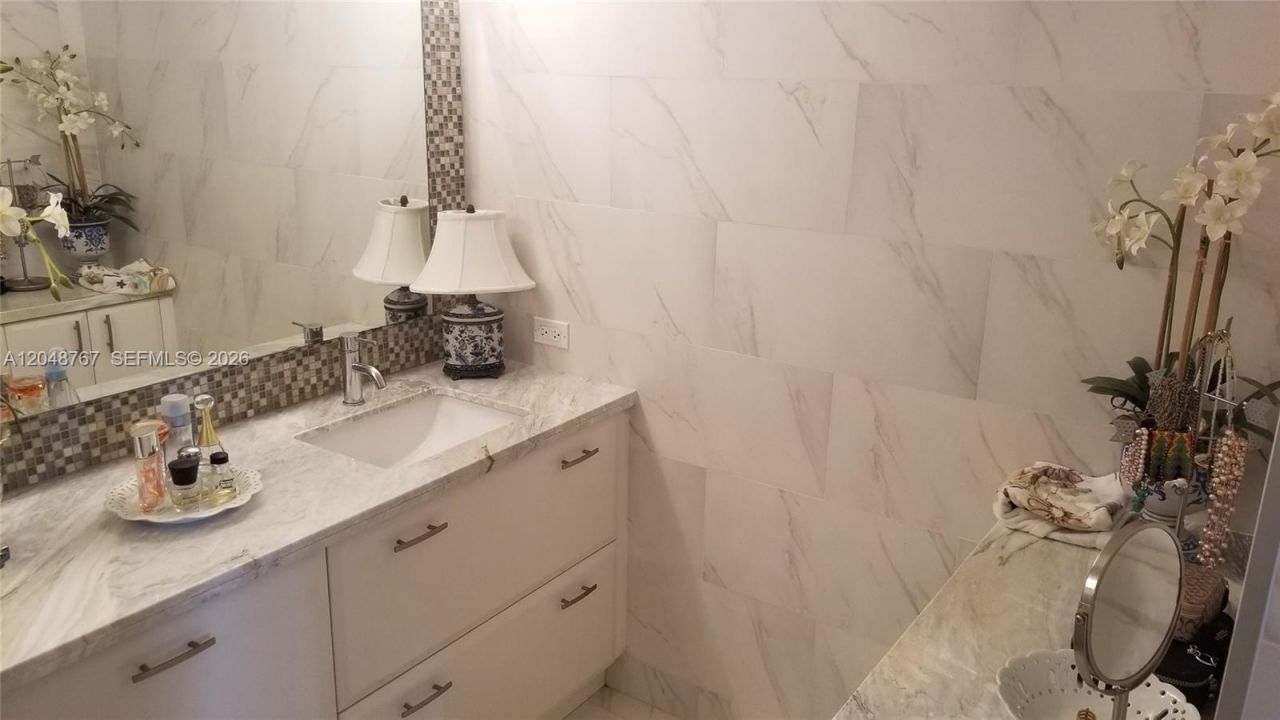 19667 Turnberry Way, Unit 12B, Aventura, FL 33180 Photo