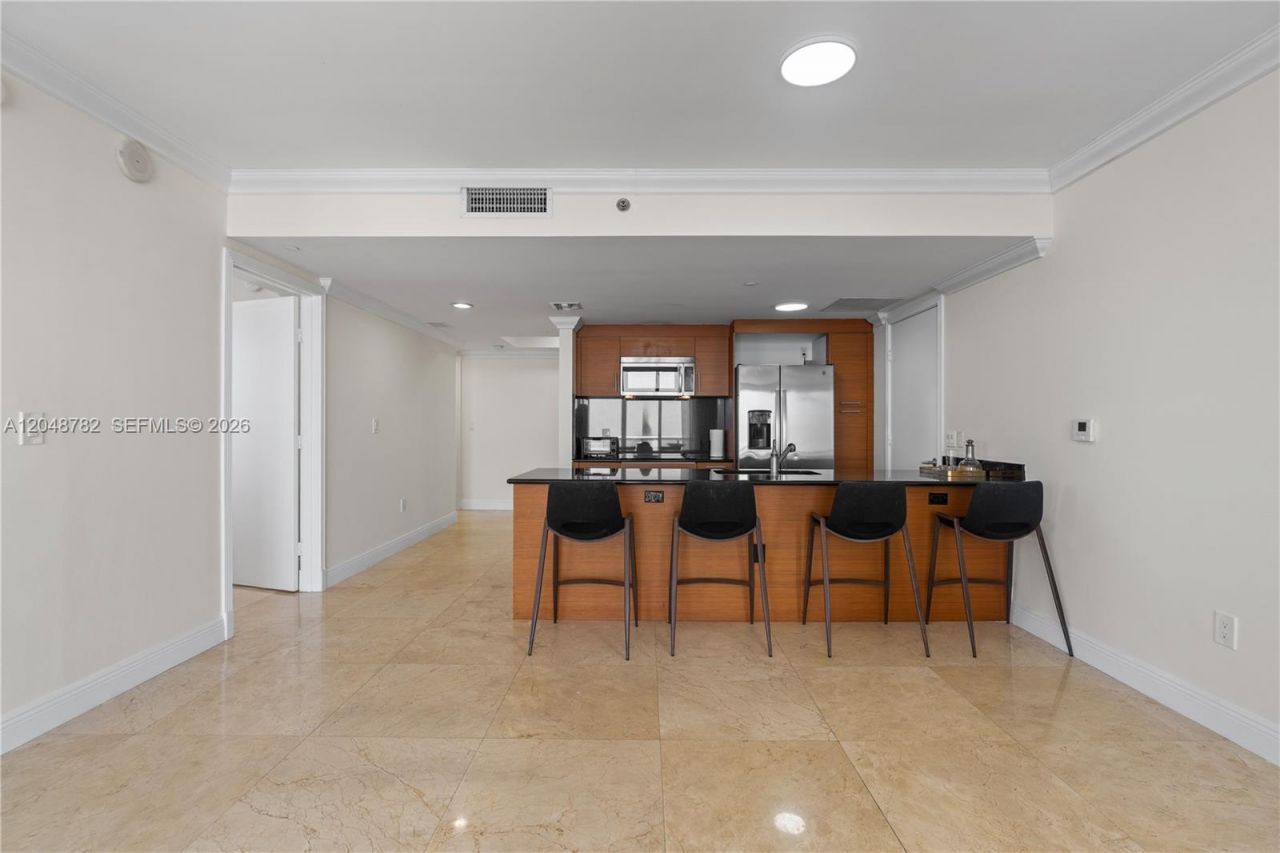 50 Biscayne Blvd, Unit 5210, Miami, FL 33132 Photo