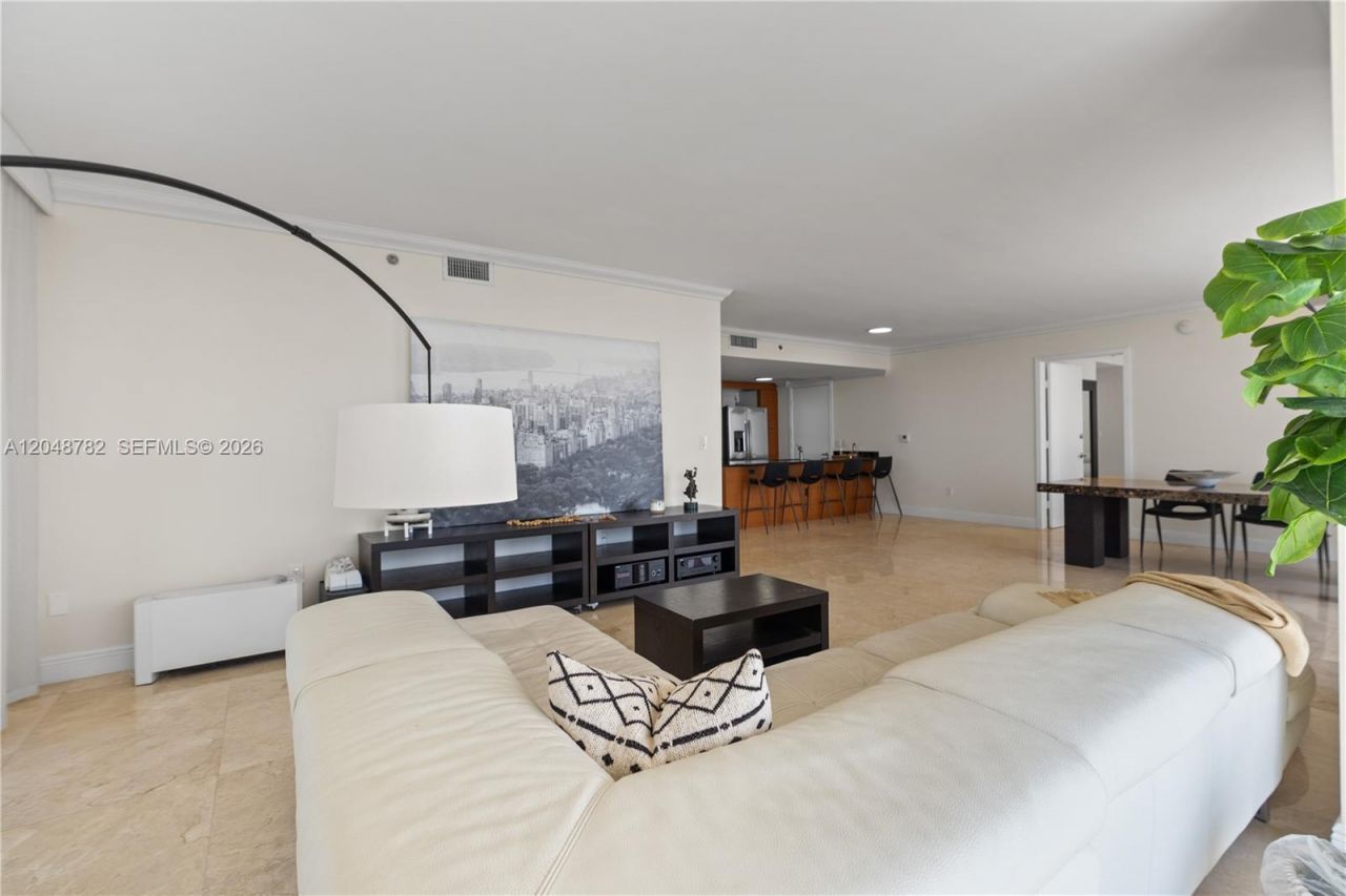 50 Biscayne Blvd, Unit 5210, Miami, FL 33132 Photo