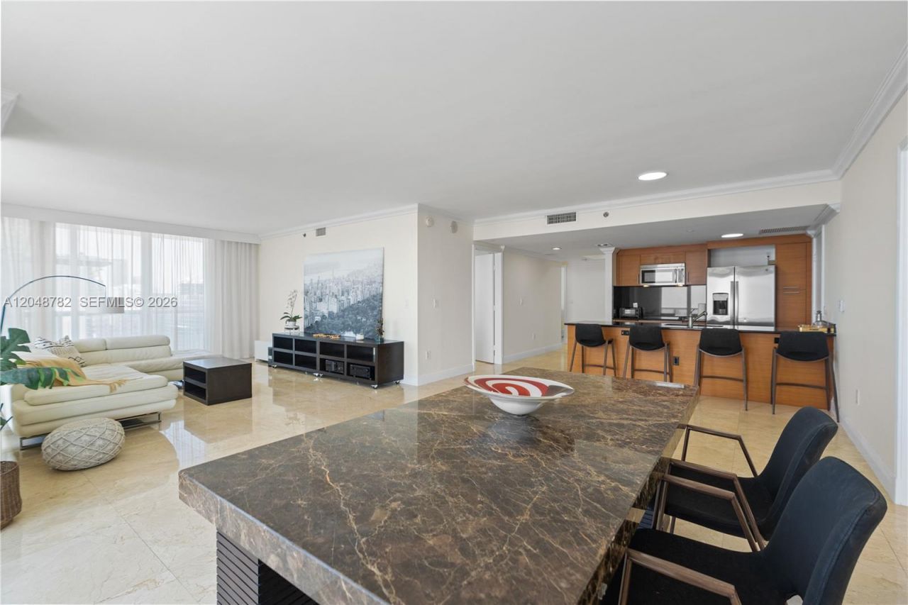 50 Biscayne Blvd, Unit 5210, Miami, FL 33132 Photo