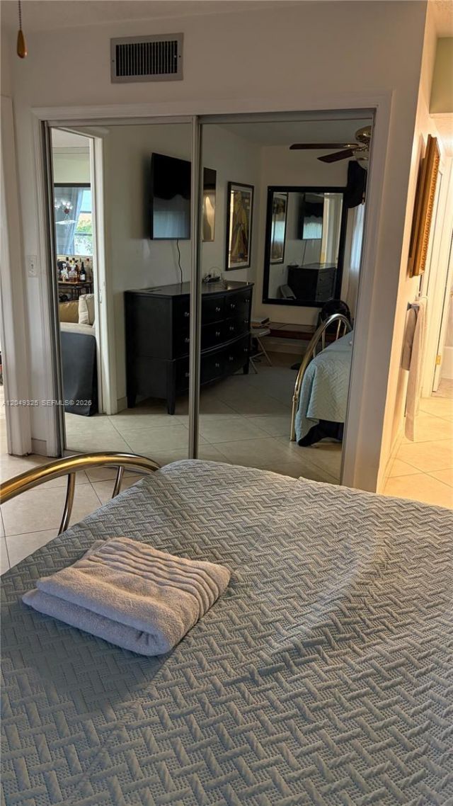 3940 NW 42nd Ave , Unit 313, Lauderdale Lakes, FL 33319 Photo