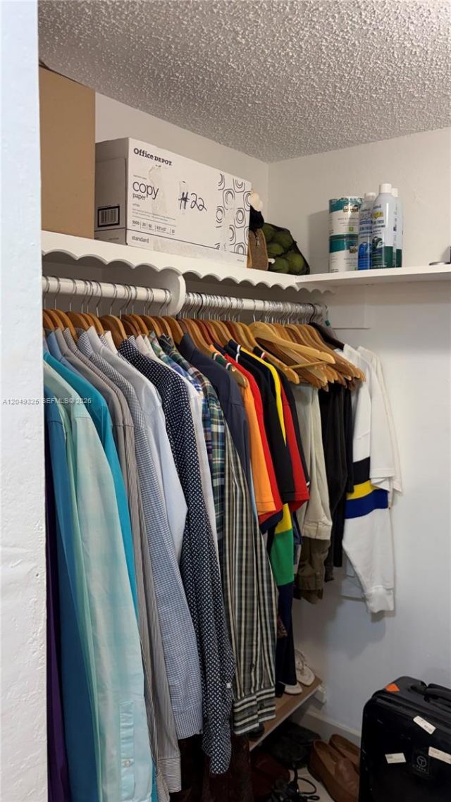 3940 NW 42nd Ave , Unit 313, Lauderdale Lakes, FL 33319 Photo