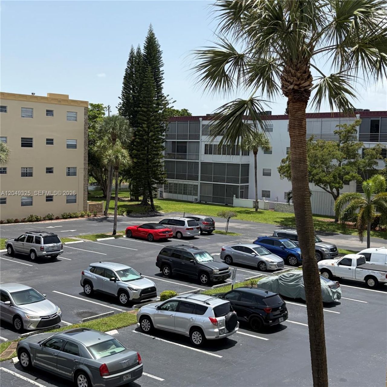 3940 NW 42nd Ave , Unit 313, Lauderdale Lakes, FL 33319 Photo