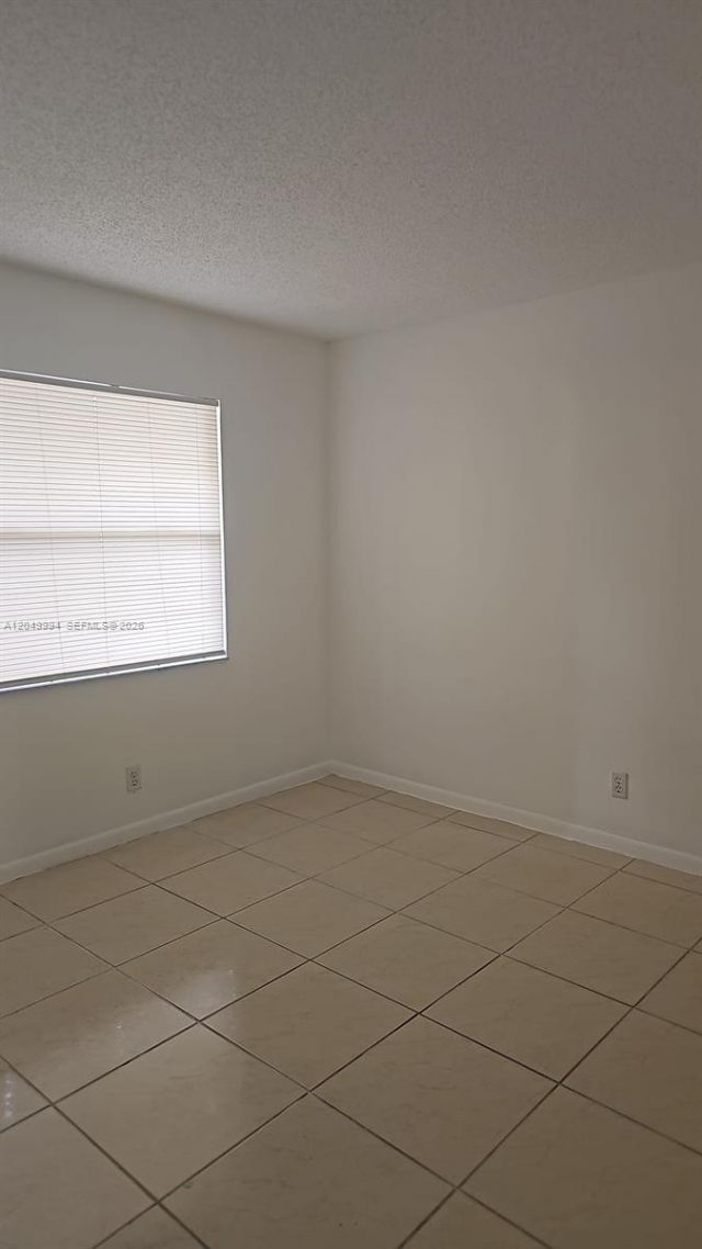9022 NW 28th Dr , Unit 2-202, Coral Springs, FL 33065 Photo