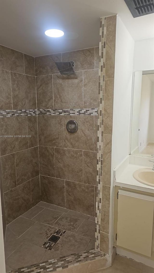 9022 NW 28th Dr , Unit 2-202, Coral Springs, FL 33065 Photo