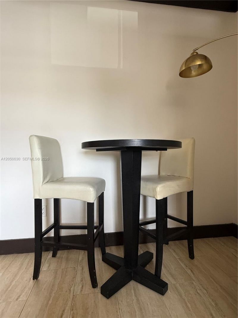 1330 Pennsylvania Ave, Unit 307, Miami Beach, FL 33139 Photo