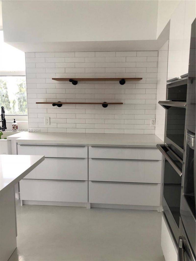 5077 NW 7th St , Unit 801, Miami, FL 33126 Photo