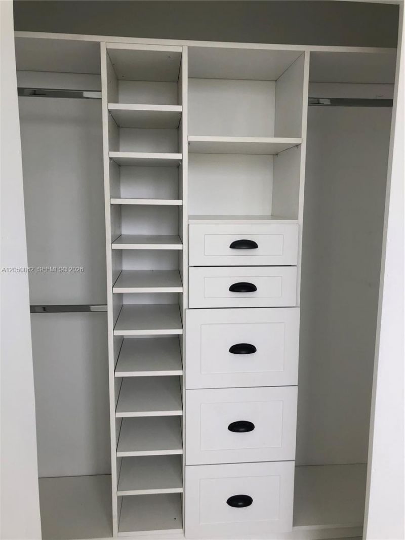 5077 NW 7th St , Unit 801, Miami, FL 33126 Photo
