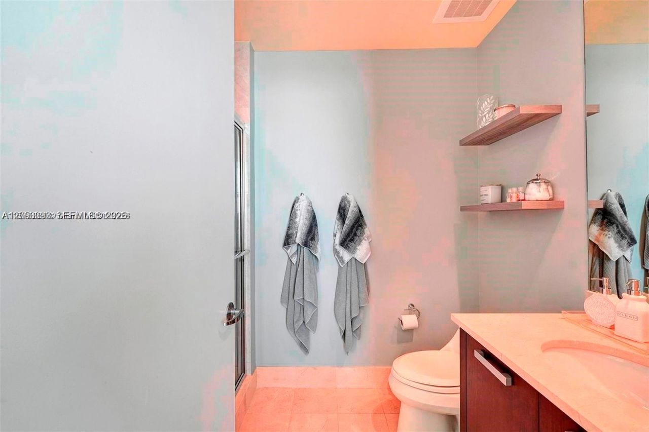 18101 Collins Ave , Unit 1105, Sunny Isles Beach, FL 33160 Photo