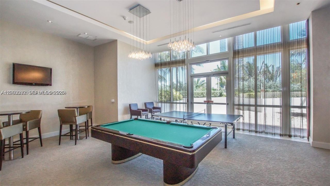 18101 Collins Ave , Unit 1105, Sunny Isles Beach, FL 33160 Photo