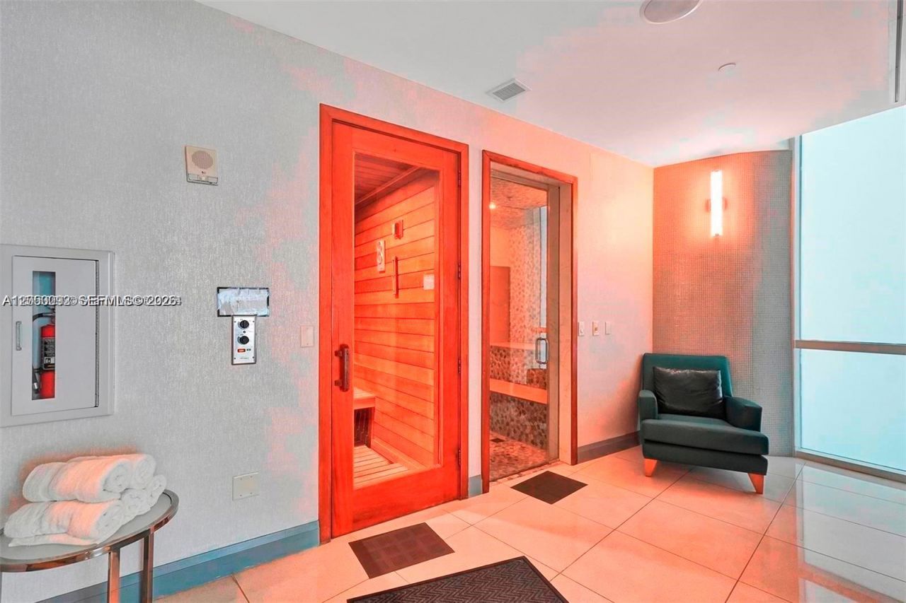 18101 Collins Ave , Unit 1105, Sunny Isles Beach, FL 33160 Photo
